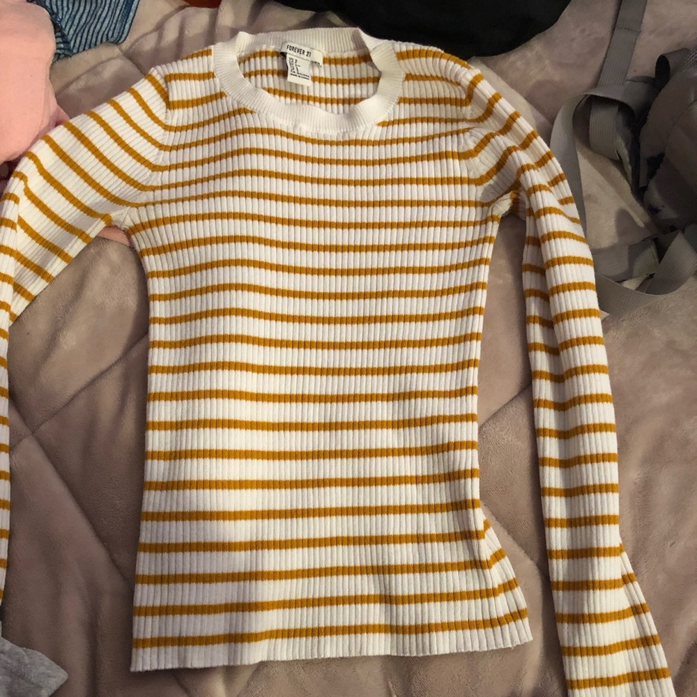 Knit sweater